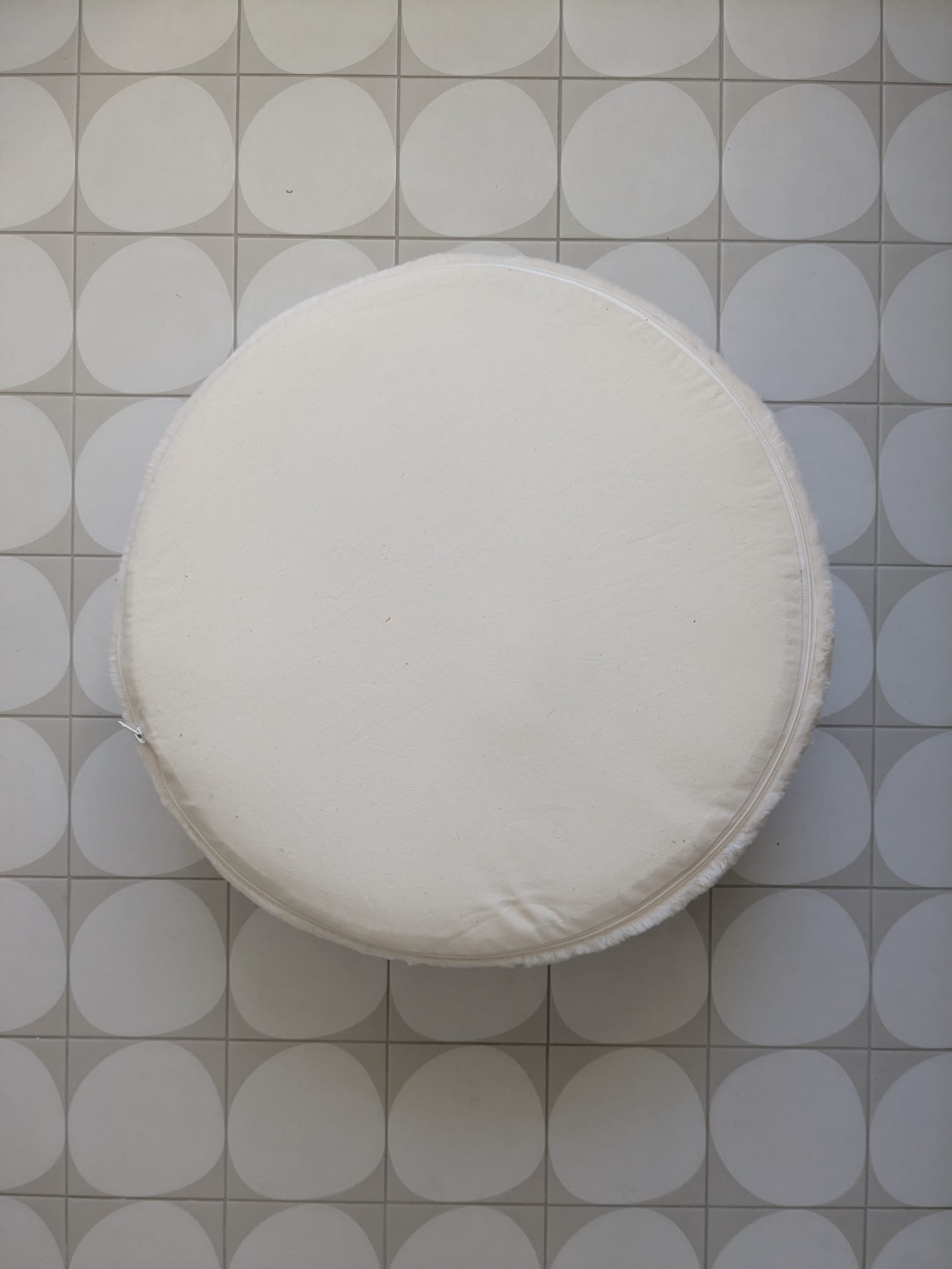 Pouf à bazar, Leo Marine + Neon Pink